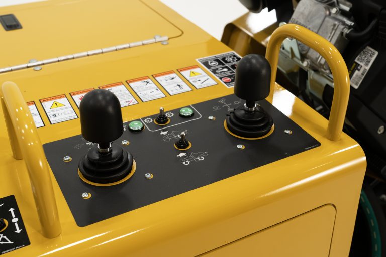 SC402-Operator-Station